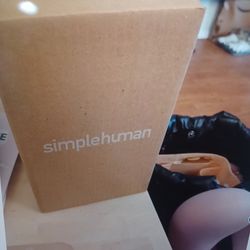 Simple human 9oz.  Touch free automatic rechargeable sensor pimp, brushed stainless