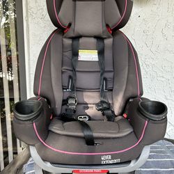 Graco 4Ever DLX 4-in-1 Car Seat, Asking $40 OBO