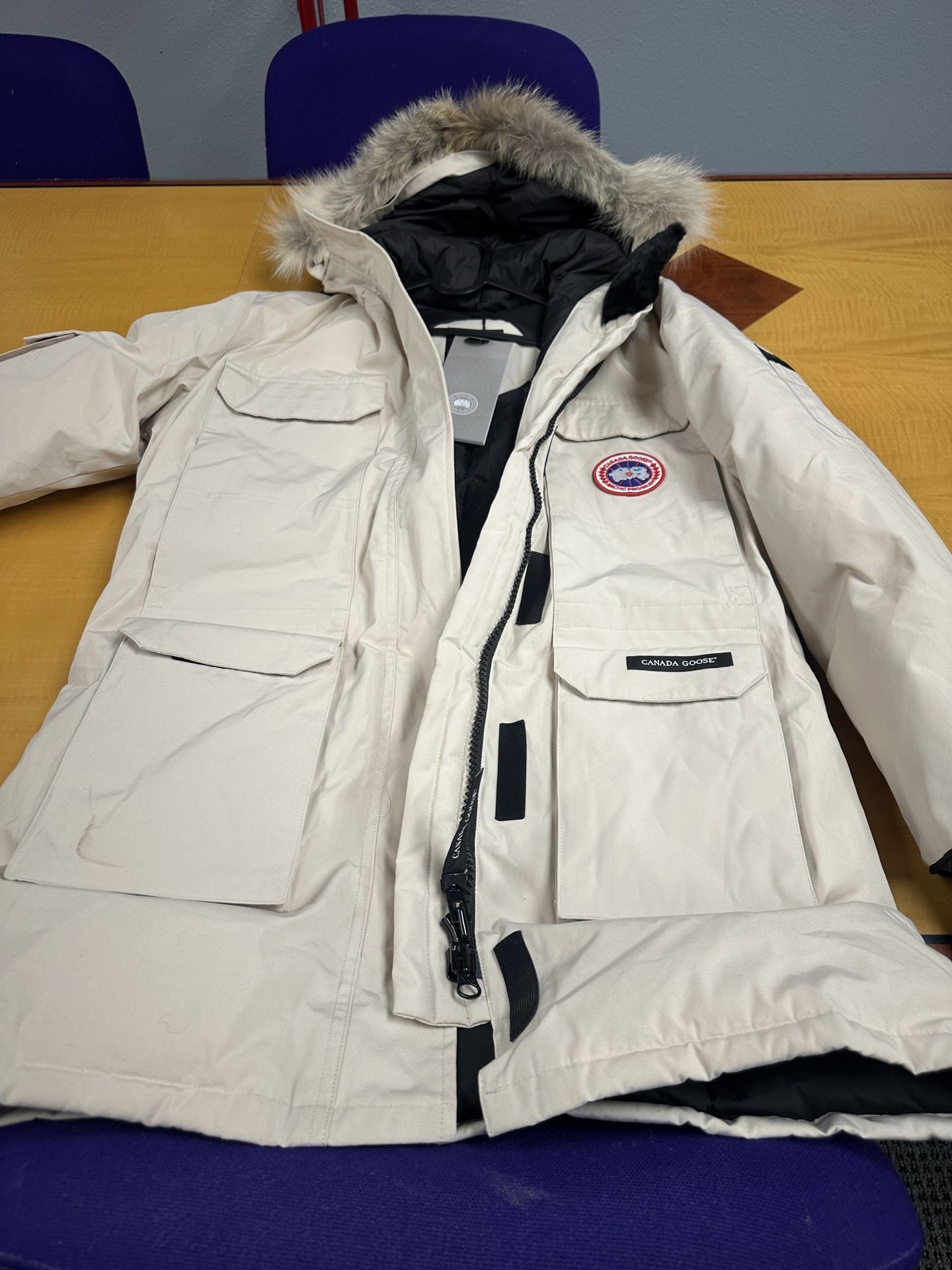 Canada Goose Expedition Coat Women’s XL