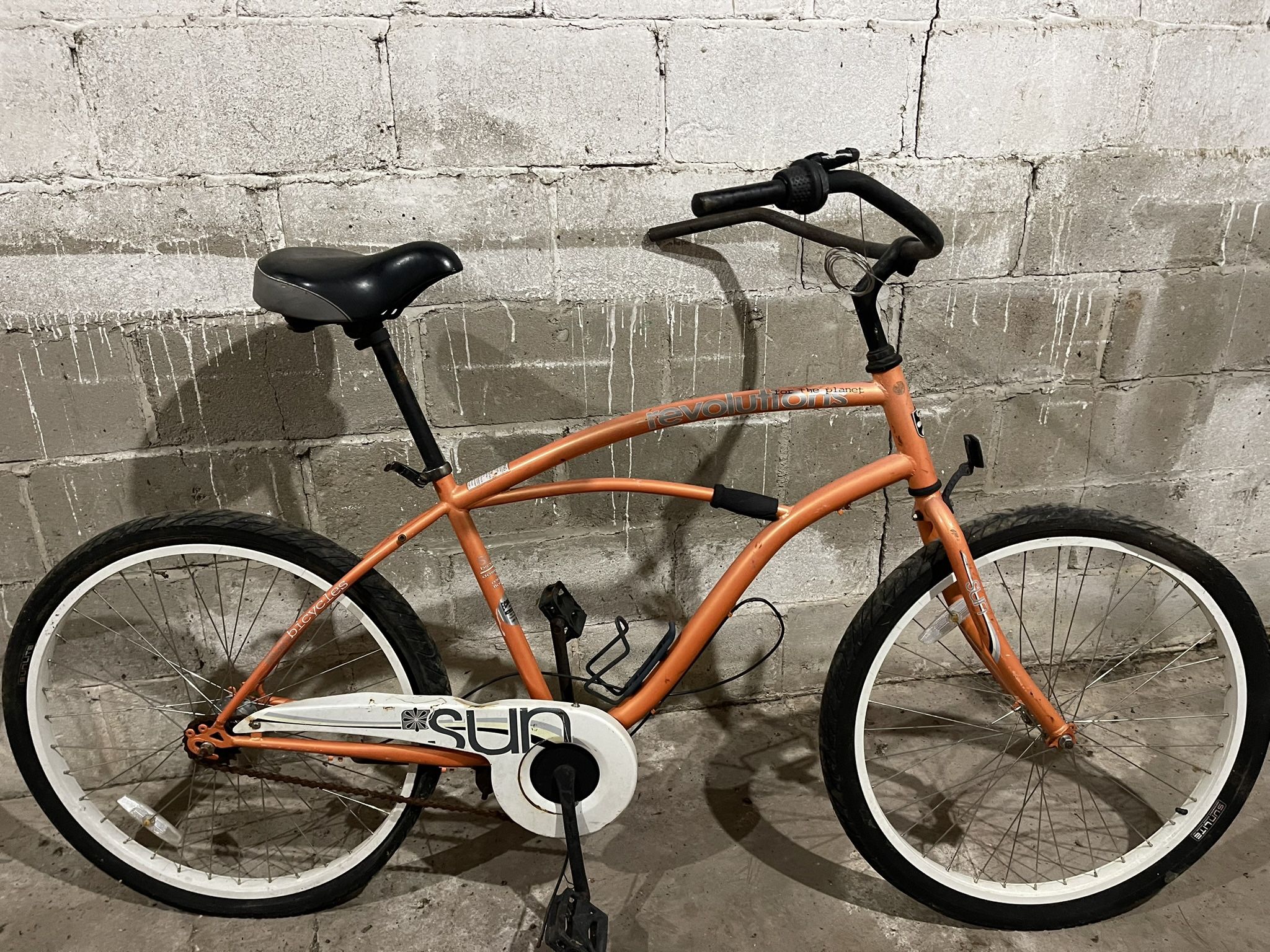 Sun revolution 3 Speed Cruiser Bike 