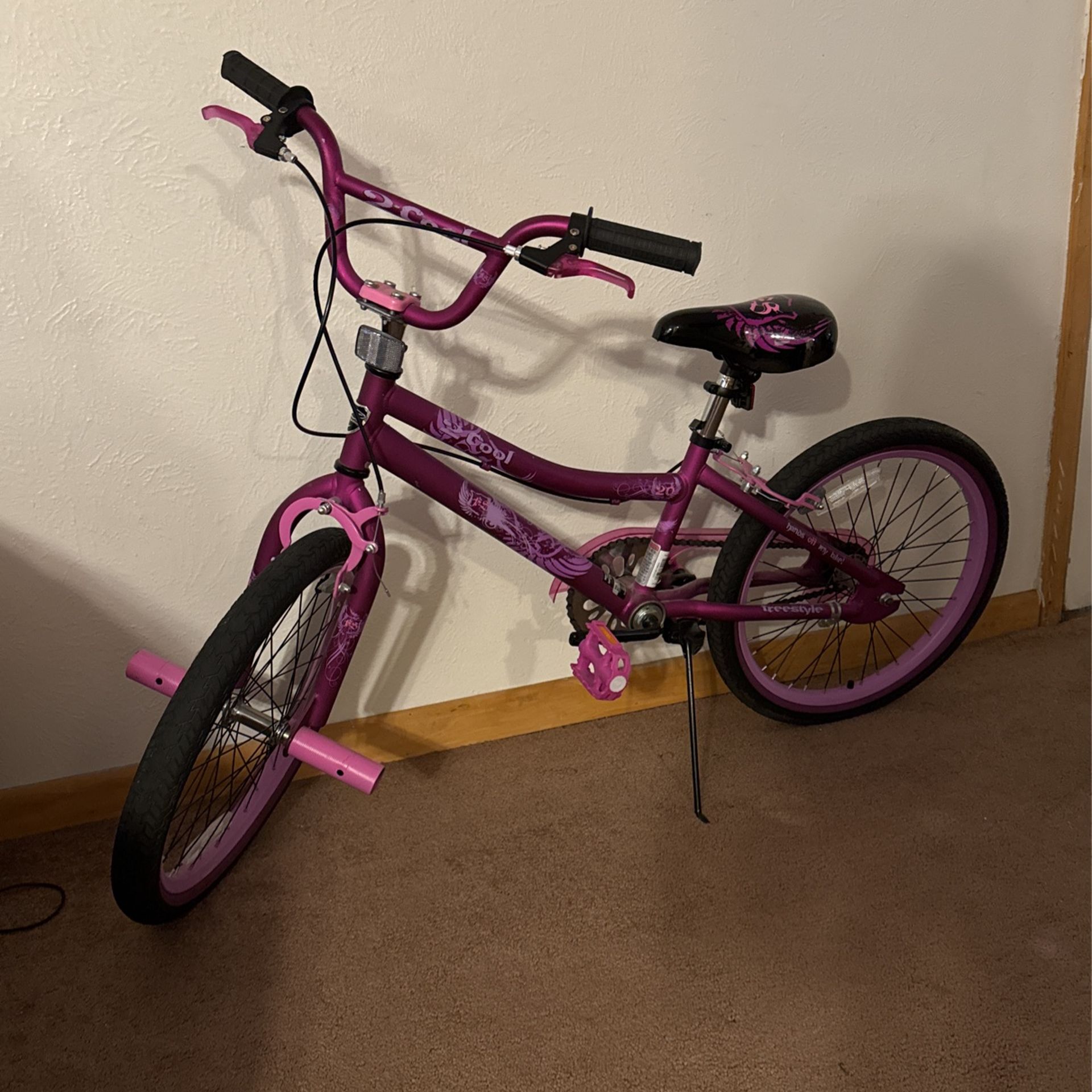 Girls Purple Bike