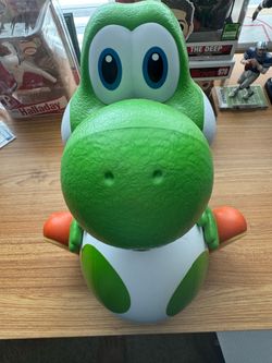 AMC Exclusive Yoshi Popcorn Bucket Super Mario Bros Galaxy