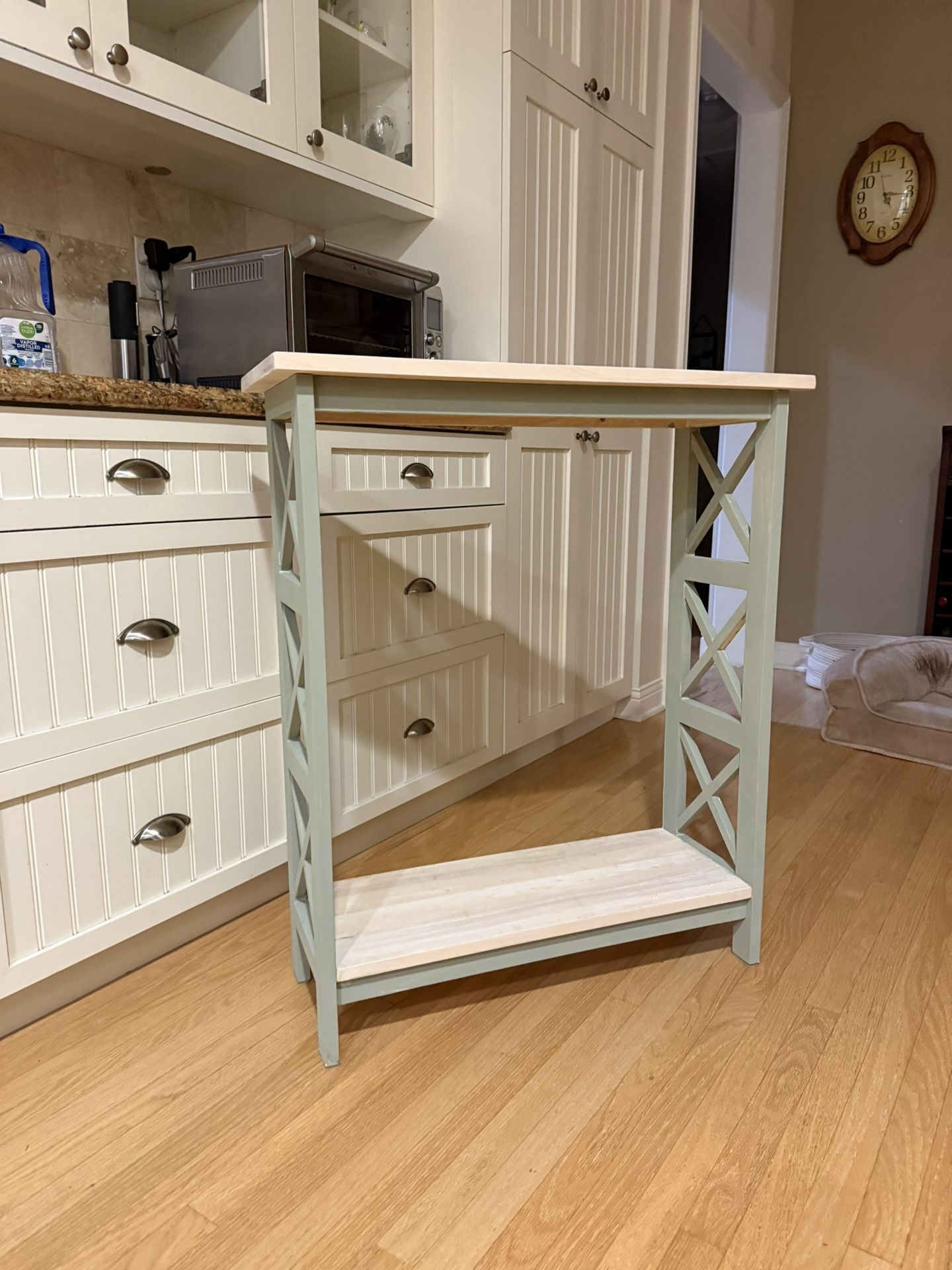 Sage Green Entry Table : 30x36x12