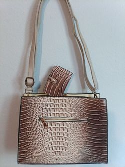 Women's shoulder strap bags
