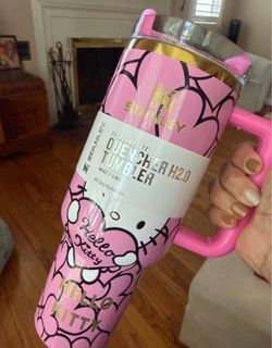 Hello Kitty Stanley