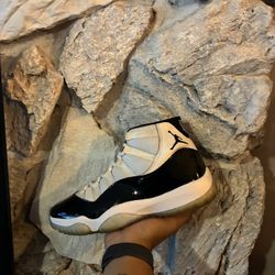 Jordan 11 Concord Sz 8.5