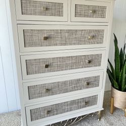 Classy 3 piece Bedroom Set