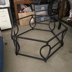 Coffee table / Center Table