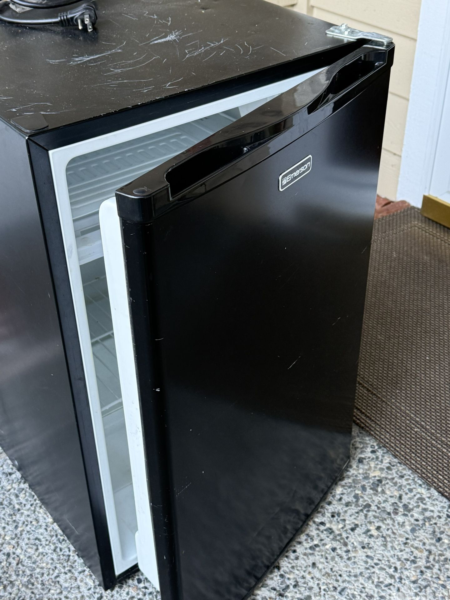 Compact Refrigerator