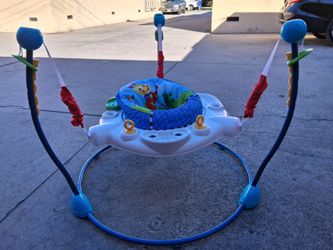 Baby Einstein Baby Jumper Activity Center