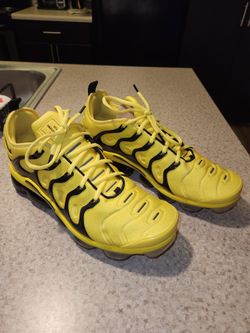 Nike Air Vapormax Plus Black And Yellow, Size 13