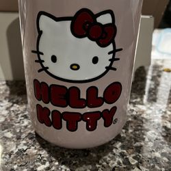  Hello Kitty Ceramic Snack Jar