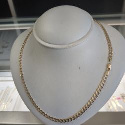 14k Gold Cuban Link Necklace 11.8 Grams 24 Long Layaway Available 10% Down If You Are Interested Ask For Maribel Thank You 