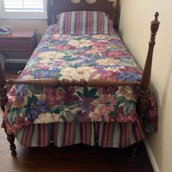Twin Comforter Sets (two)