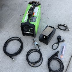 BRANDNEW WELDER MACHINE NO BOX  BRANDNEW TOOLS WELCOME FOR TRADES