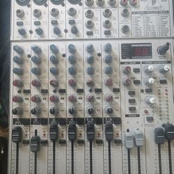 Behringer Audio Mixer 