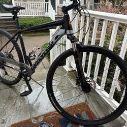 Cannondale Quick Two Mens Bike Large