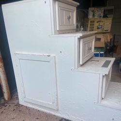 Staircase with Storage 