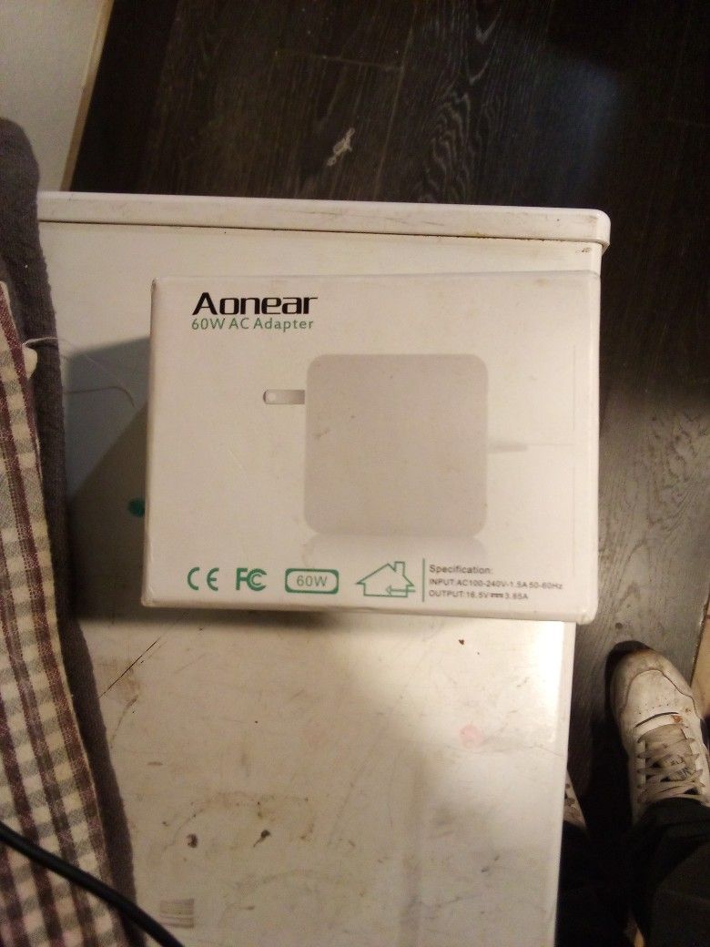Aonear 60w Ac Adapter (MacBook Charger)