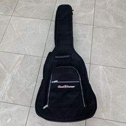 Road Runner Acoustic Guitar Case!!!