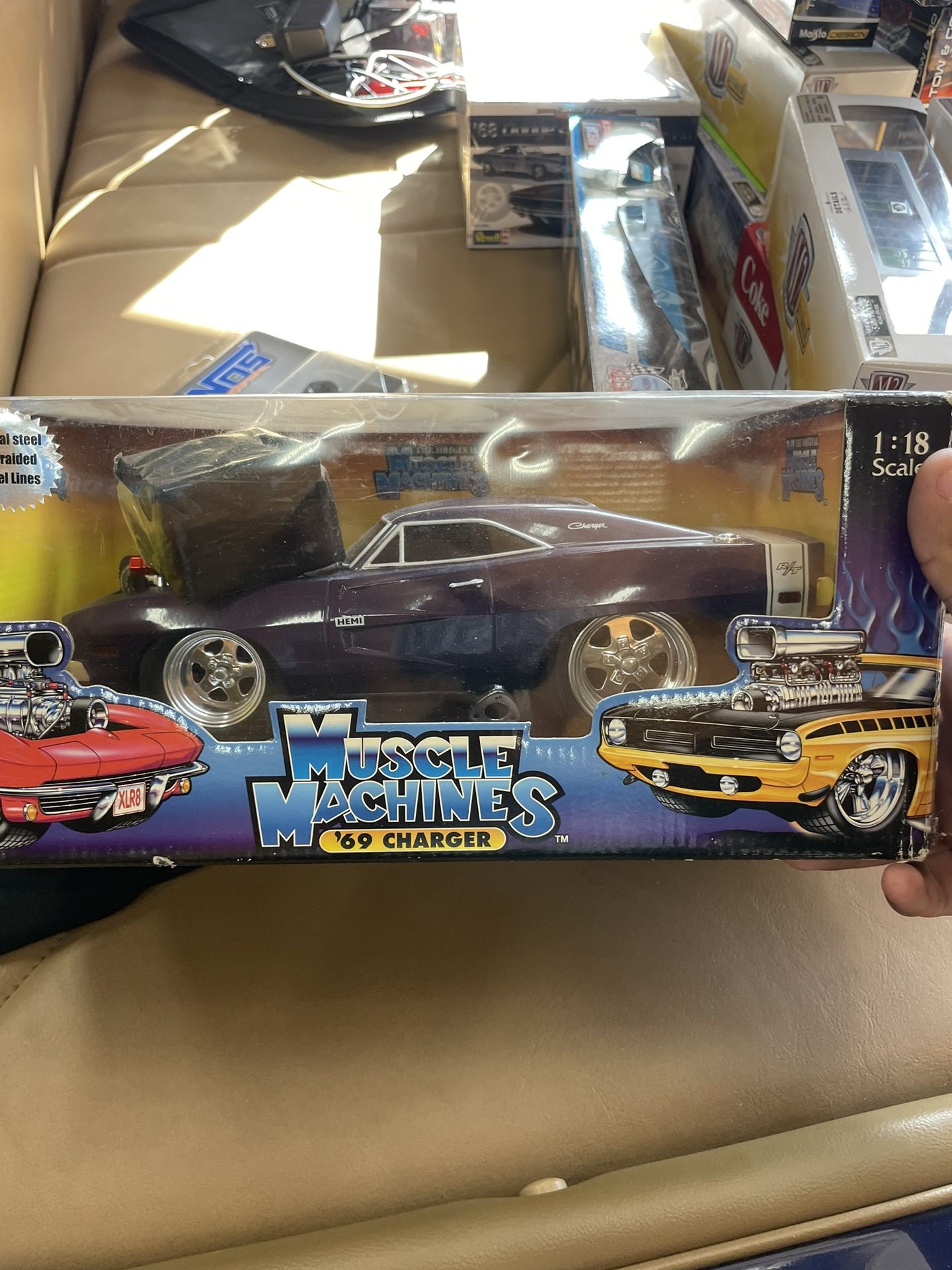 Muscle Machines 69 Charger
