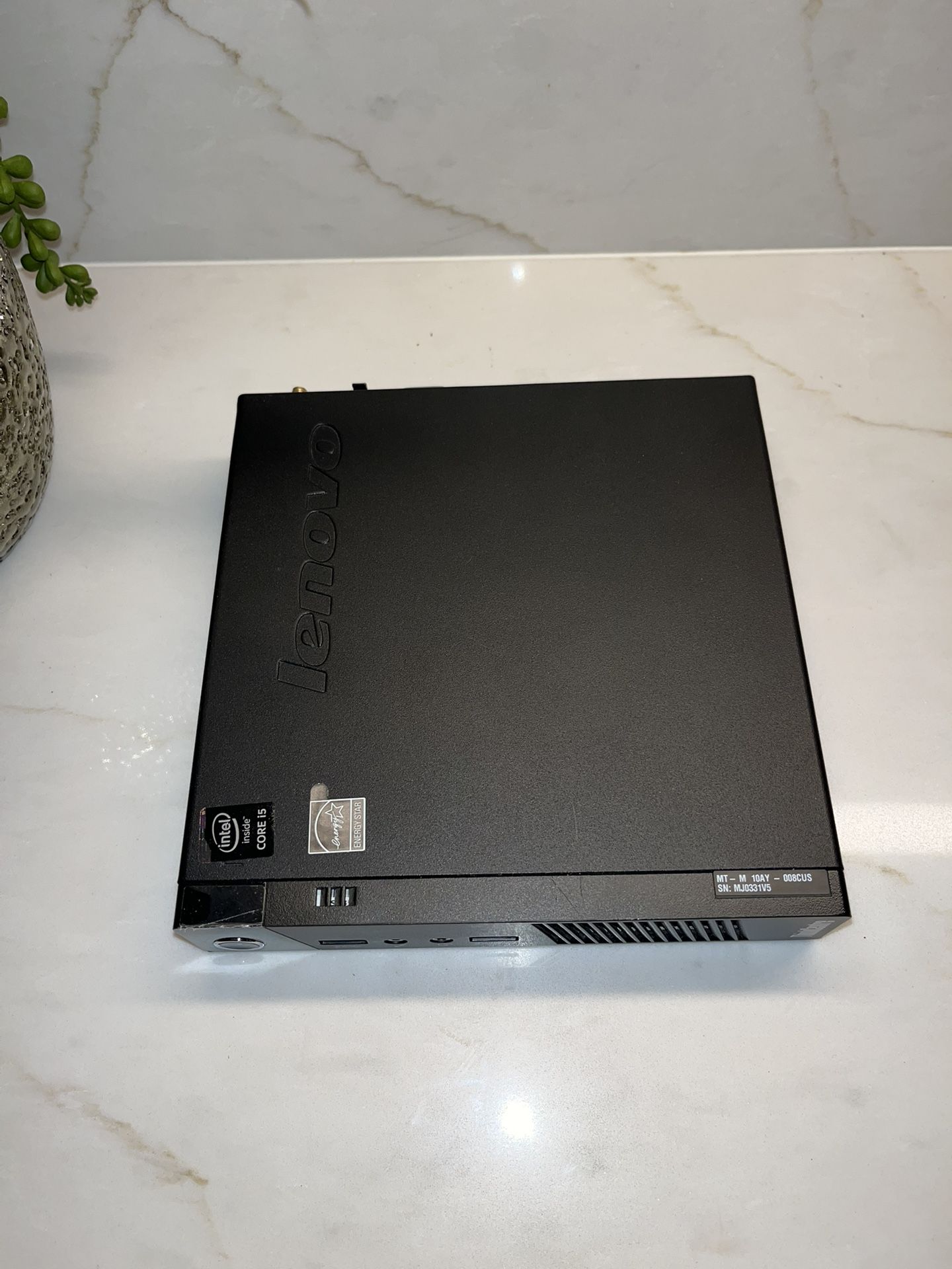 Lenovo ThinkCentre Mini PC