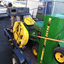 John Deere Tractor Lawn Mower