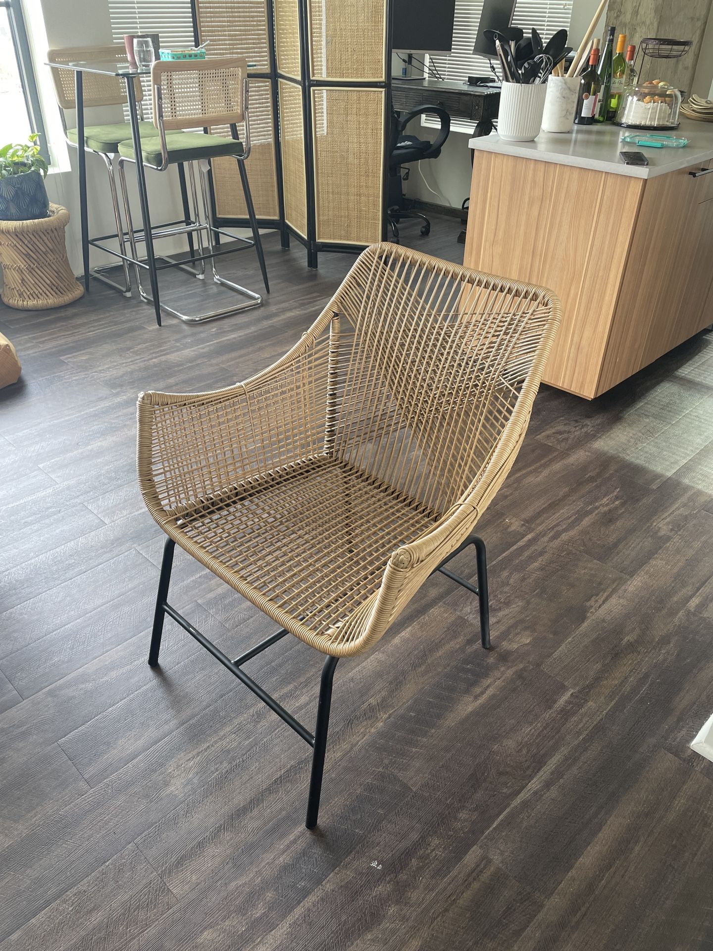 Indoor-Outdoor Stack Chair