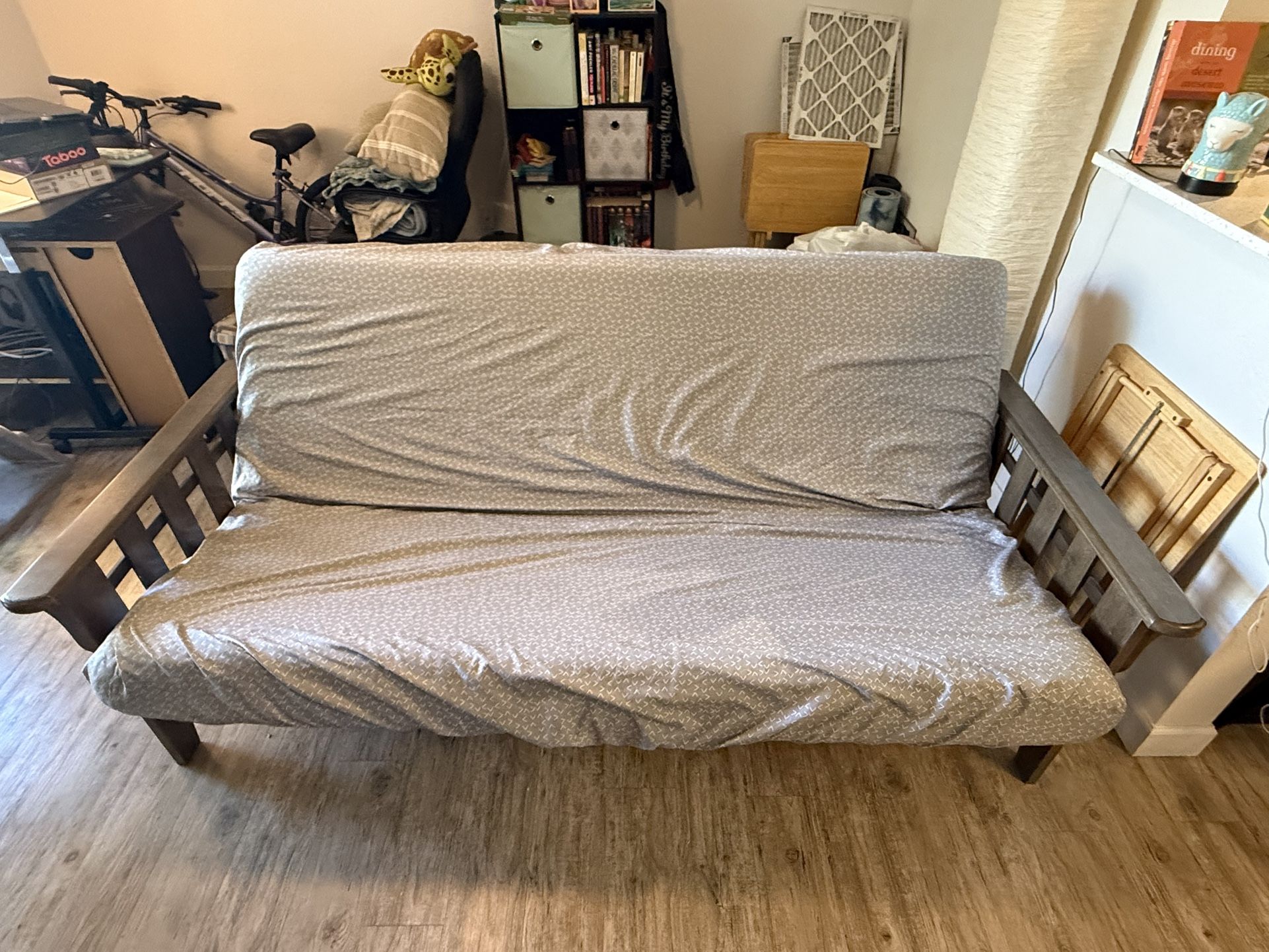 Full-size Memory Foam Futon