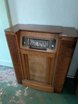 Stand Up Radio. Case only
