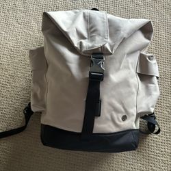 Lululemon Fill Your Day Backpack 
