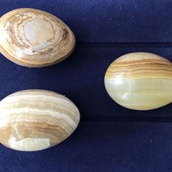 Three Banded Onyx Polished Eggs 2.5”