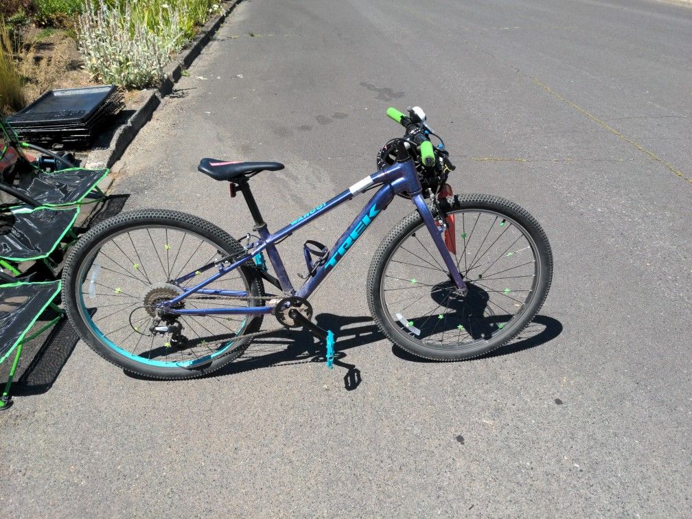 Silver Alpha Platinum Trek Mountain Bike