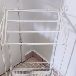 White Towel/Blanket Rack