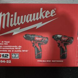 Set De Taladros M-12 Milwaukee 