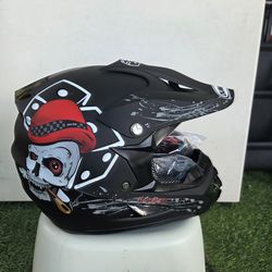 Off road helmet size L