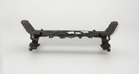 JAGUAR E PACE RADIATOR SUPPORT 2021