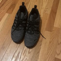 New Puma Athletic Shoes