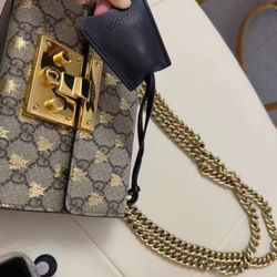 Gucci chain bag
