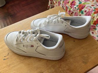 Reebok Classic White Shoes Size 7.5