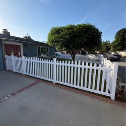 Vinyl fence