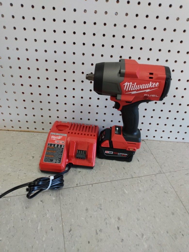 Milwaukee M18 Fuel High Torque Impct 1/2 1600 Lbs KIT Brand New Firm Price Non Negotiable (2967 20)