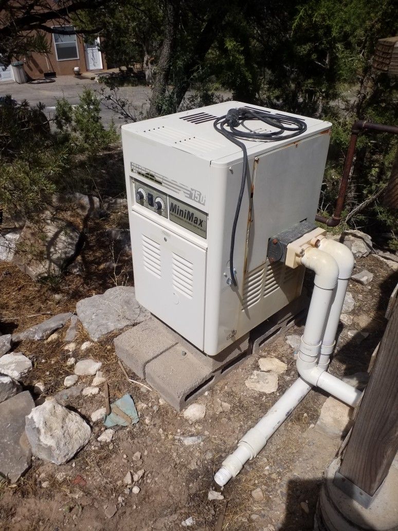 Mini MAX pool / Spa Heater for Sale in Edgewood, NM - OfferUp