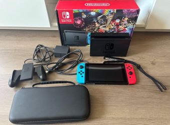 Nintendo Switch with 128 GB MicroSD