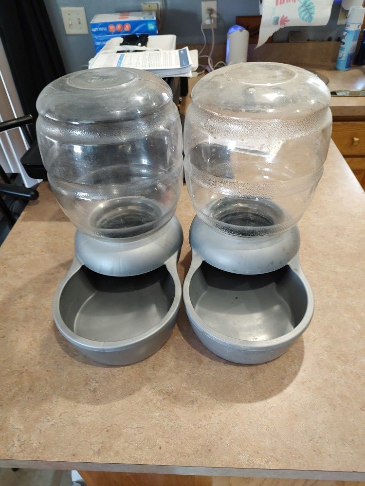Petmate Replenish Dog Waterer with Microban Gray Medium 2.5gal, Qty.2