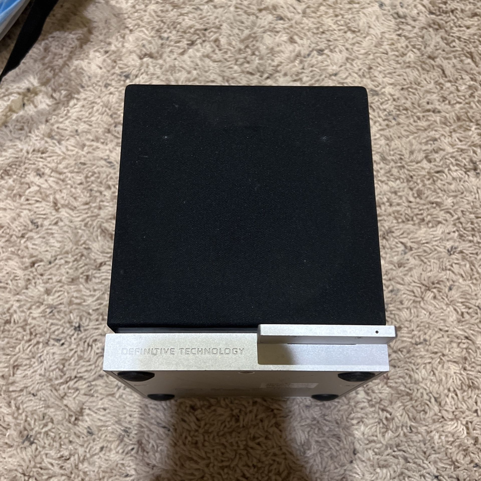 Definitive Technology - W7 4" 90W 2-Way Speaker - Black