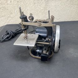 Singer 20-2 sewing machine