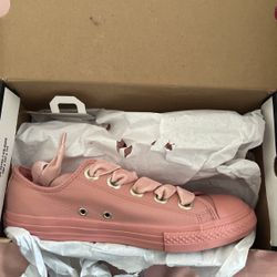 Rust Pink Converse. 