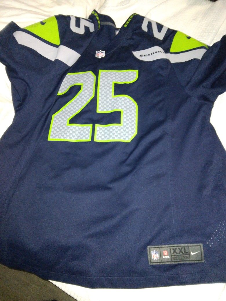 Nike NFL Seattle Seahawks Richard Sherman # 25 Stitched Jersey Size 40  Medium for Sale in Arlington, TX - OfferUp