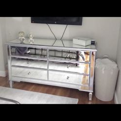 Mirrored Dresser | New